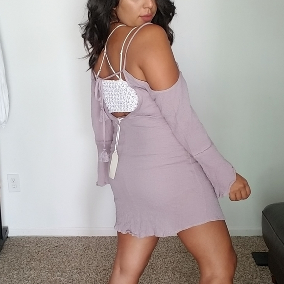 LAVENDER  BELL SLEEVE TUNIC DRESS - Picture 4 of 9